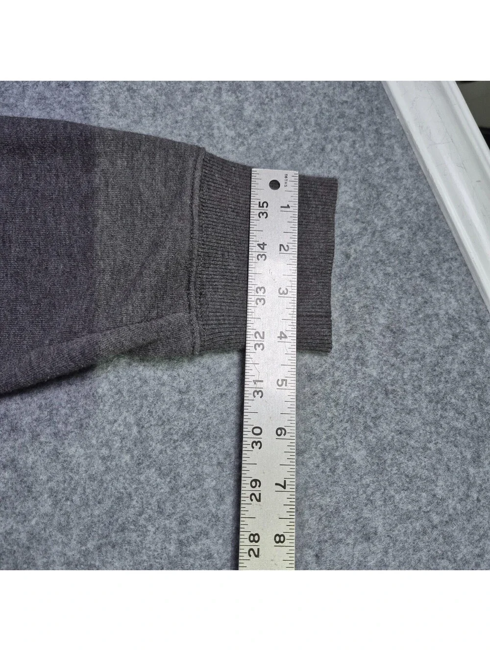 The North Face Men's XL Hoodie Gray 